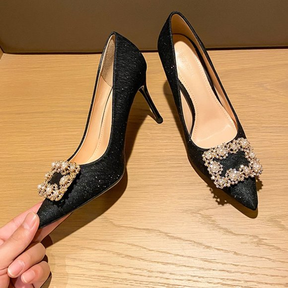 The new fashion and sexy pumps with pointed toes main image 3